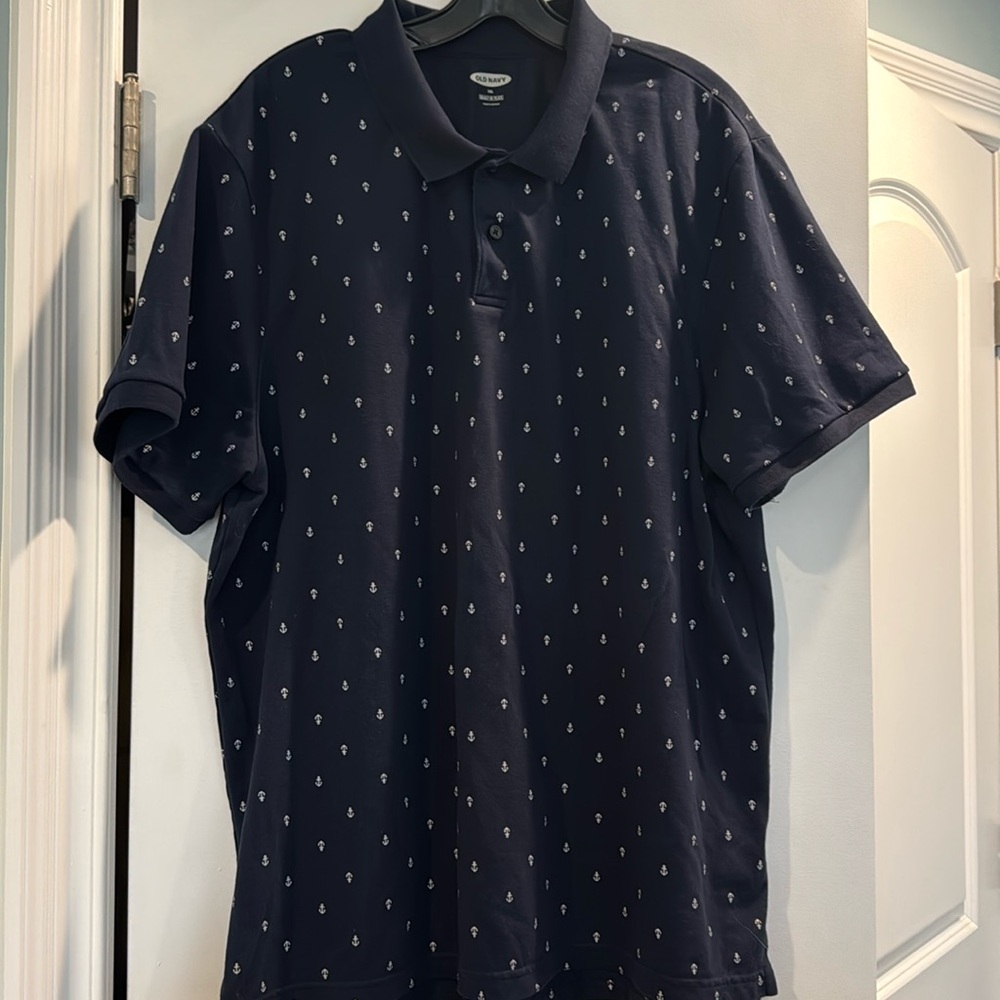 Old Navy Polo Shirt. Navy blue with white anchors. XXL.
